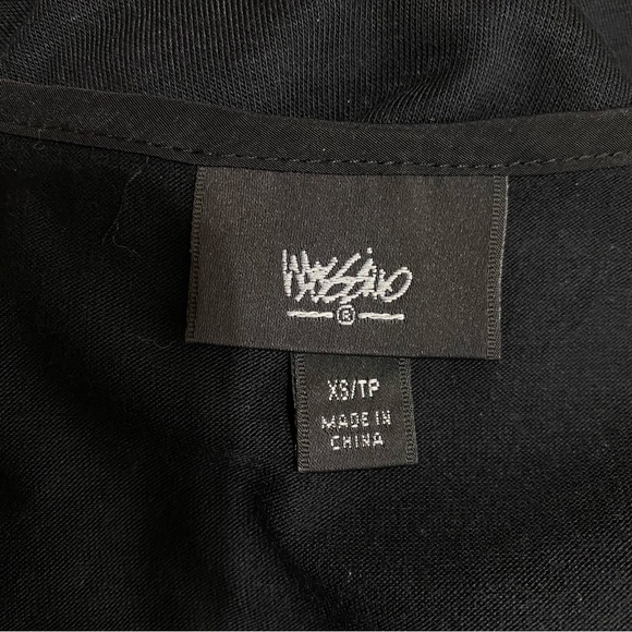 Mossimo Hi-Low Back Contrast Tank - Picture 7 of 8